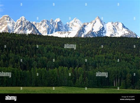 View of The Seven Sisters mountain range between Hazelton and Kitwnaga on Highway 16 BC Stock ...