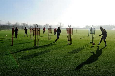 Arsenal Training - Mirror Online