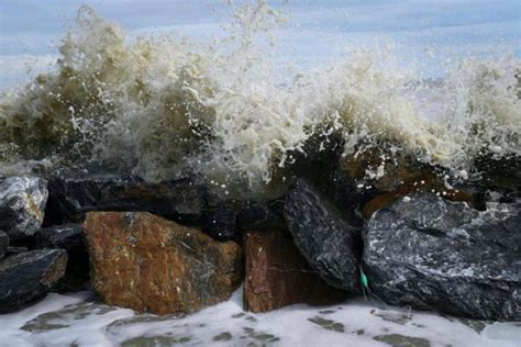 Bangkok Post - Protecting Asia’s coastline from super-storm damage