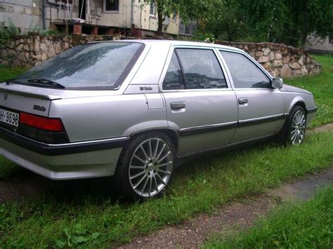 1989 Renault 25 V6-Turbo 2.5 (150 cui) V6 gasoline 133 kW 280 Nm