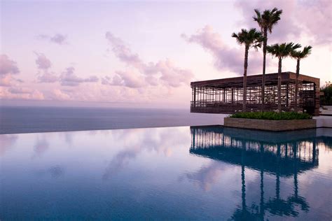 Alila Villas Uluwatu - Exterior - Sunset Cabana 01 | Solitaire Magazine