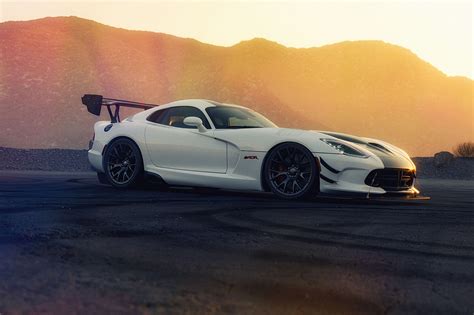 Dodge Viper ACR on Behance