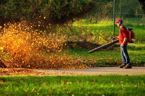 How To Hire Great Lawn Care & Landscaping Employees