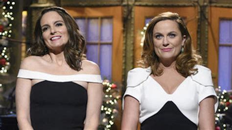 Tina Fey and Amy Poehler Host ‘SNL,’ Bringing Past Lessons – NBC Los Angeles