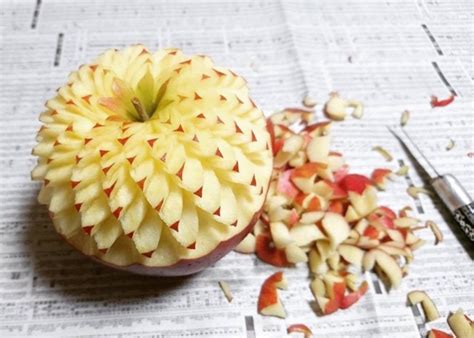 Japanese artist creates incredible masterpieces by carving fruit with ...