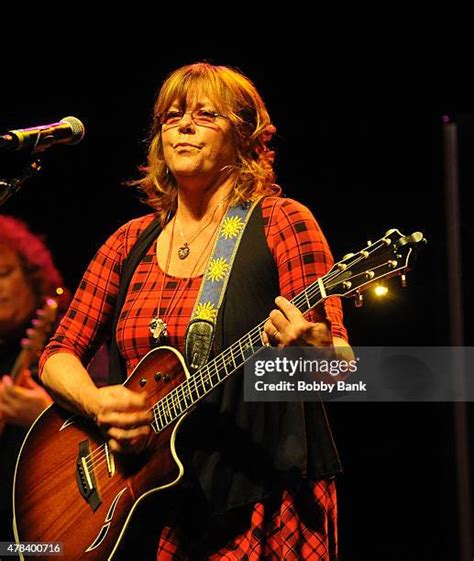 Susan Cowsill Photos and Premium High Res Pictures - Getty Images