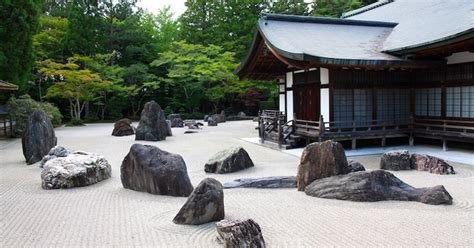 How Japanese Rock Gardens Became Expressions of Zen