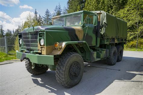 6×6 Military Truck – Picture Cars West