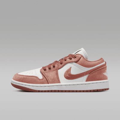 Air Jordan 1 Low SE Women's Shoes. Nike ZA