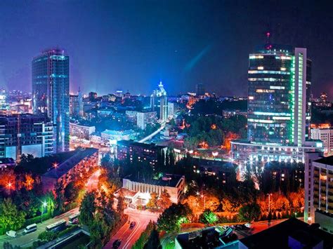 Kiev city lights and skyline at night, beautiful Ukraine – Travel ...