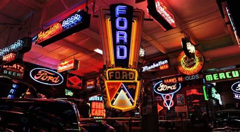 RETRO Neon Signs Vintage neon signs for man cave: Retro neon lights