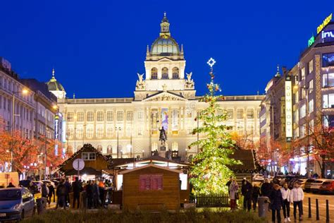 Christmas Market, Wenceslas Square, Old Town, Prague, Czech Republic ...