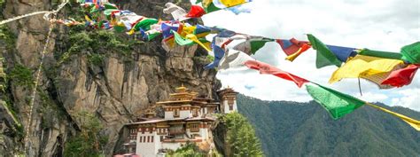 Living on the edge: a trek to the Himalayan monasteries of Bhutan ...