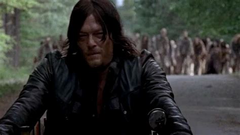 EXCLUSIVE: 'The Walking Dead' Postmortem: Scoop on That Gruesome Death ...