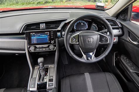 Honda Civic reviewed in Singapore: Still delivering what fans like | Torque