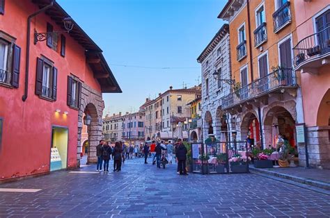 Evening Old Town of Desenzano Del Garda, Italy Editorial Stock Photo - Image of desenzano, dusk ...