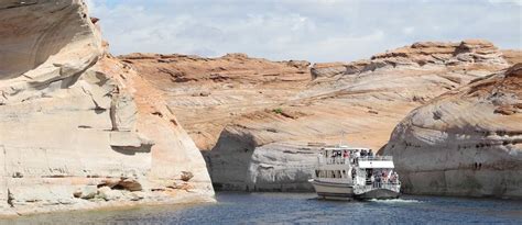 Lake Powell Boat Tours | Dreamkatchers Lake Powell B&B