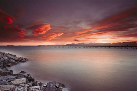 5120x2880px, 5K free download | Rocks Near Body Of Water During Sunset, rocks, nature, sunset ...