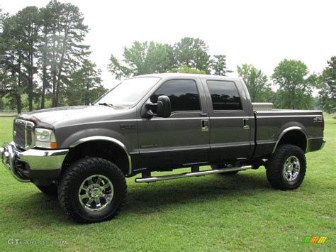 2002 Ford F-250 Super Duty - Information and photos - MOMENTcar