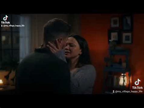 The Rookie Tim and Lucy kiss - YouTube