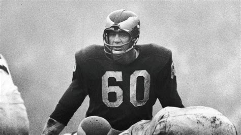 Chuck Bednarik dies at age of 89 - ABC7 Los Angeles