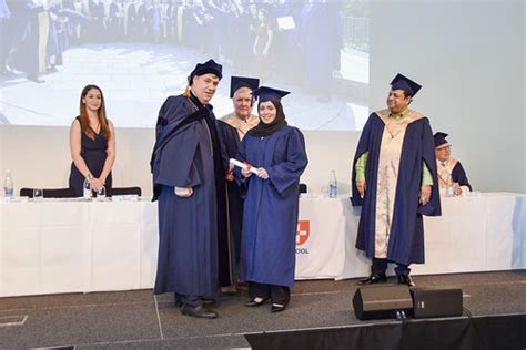 Graduation Ceremony 2018 - 254 | SBS Swiss Business School | Flickr