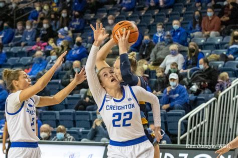 Photo Gallery: Creighton Women's Basketball Rolls Over Marquette ...