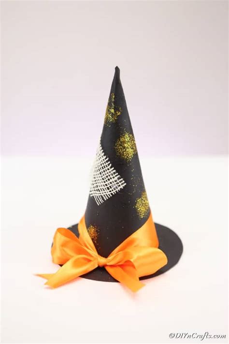 Spooky Fun Gorgeous DIY Witch Hat Halloween Decoration - DIY & Crafts