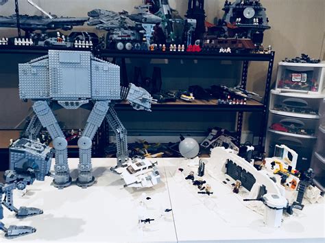 Hoth MOC w/ custom AT-AT : r/lego