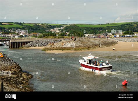 Burry port harbour hi-res stock photography and images - Alamy