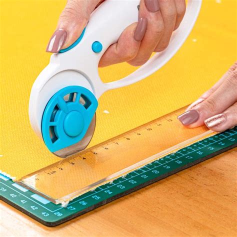 Get a Rotary Cutter to Make Those Sewing Projects Easier