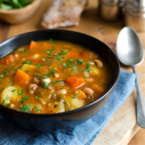 Winter Vegetable Soup | qcwacountrykitchens.com.au