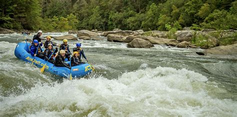 Gauley River | Conquering the Lower Gauley River | ACE Adventure