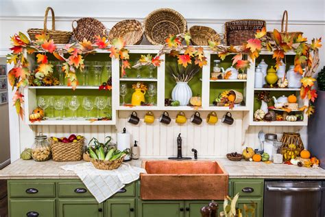 Ken Wingard is creating a colorful and fall-themed DIY. | Fall leaf garland, Fall garland ...