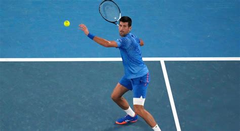 Novak Djokovic gets warm Australian Open welcome, then wins