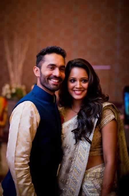 Dinesh Karthik Wife