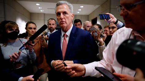 Kevin McCarthy beats far-right challenger 188-31 to lead House GOP ...