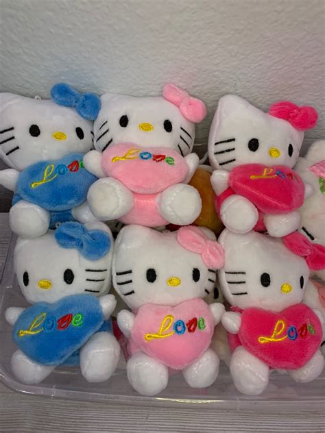 Hello Kitty Heart Plush – Hello Kitty Portal