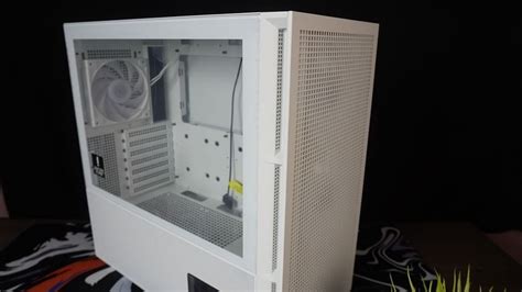 DeepCool CH560 Digital mid-tower case review: High airflow for the masses