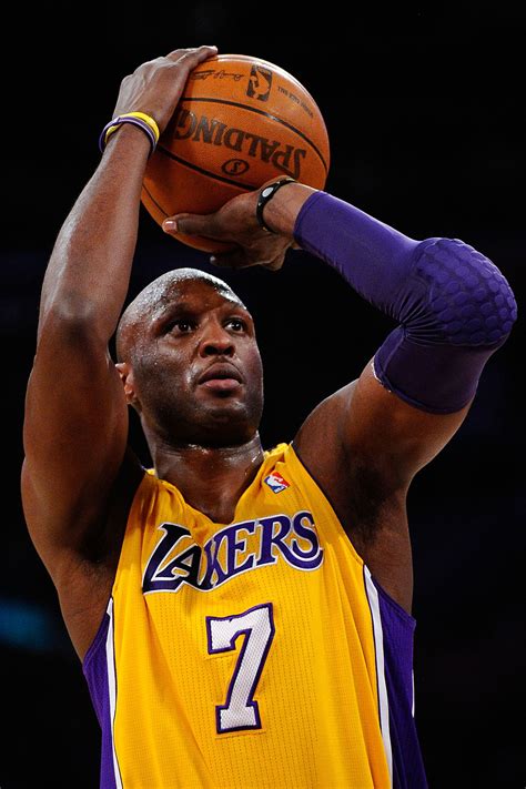 Lamar Odom se encuentra hospitalizado - Futbol Sapiens