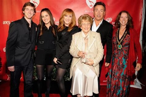 brucespringteenfamily - CelebFamily