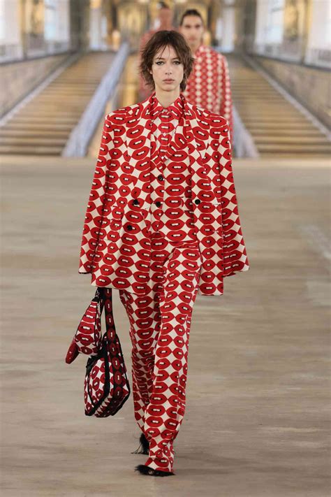 This Bag Trend Will Dominate Fall 2024