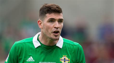 Kyle Lafferty: Former Rangers striker in talks with Serie B side ...