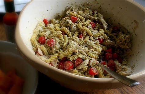 Modified Pioneer Woman's Pasta with Pesto Cream Sauce - add 4 oz. package of goat cheese and ...