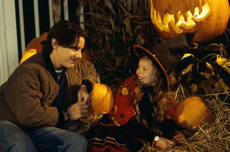 Omri Katz Says He Was High While Filming Hocus Pocus | POPSUGAR ...