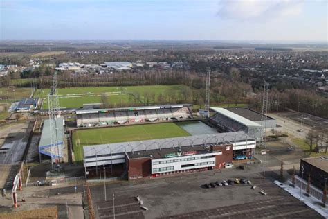 De Oude Meerdijk • OStadium.com