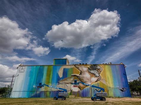 Graffiti finally gets its due: Towering mural honors street art's good ...