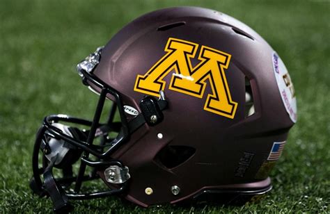 minnesota-golden-gophers-pj-fleck-unveil-new-black-uniforms - Footballscoop