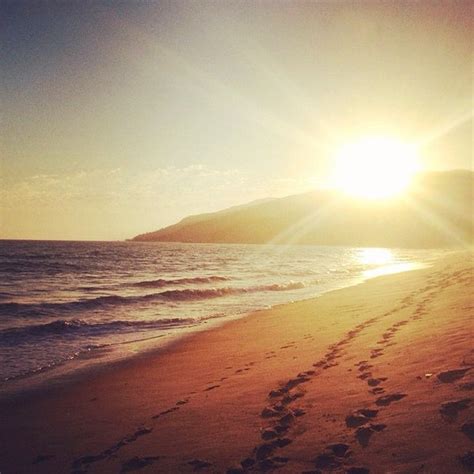 Porto Marina Beach - Beach in Pacific Palisades