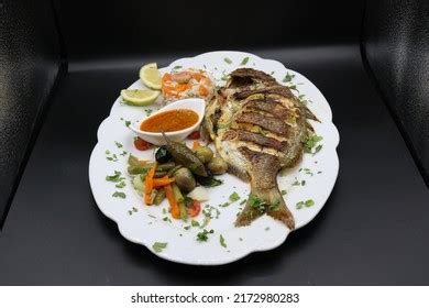 10 Plat Poisson Stock Photos, Images & Photography | Shutterstock